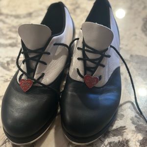 Black and white Bloch Chloe Maud tap shoes